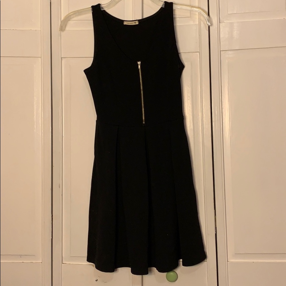 SOPRANO | black dress